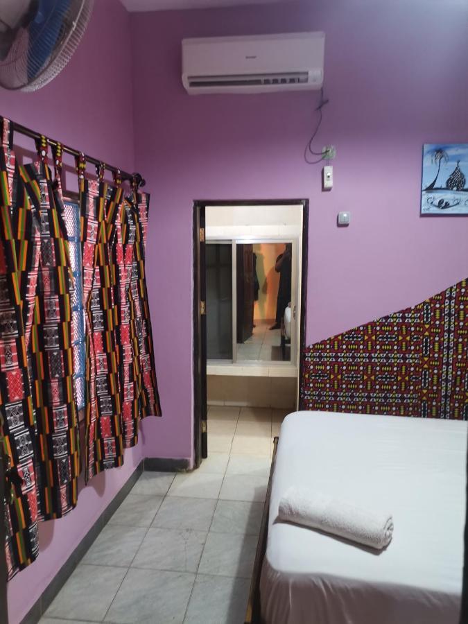 Hotel Badinca Alojamento Low Cost In Bissau Avenida Francisco Mendes Экстерьер фото